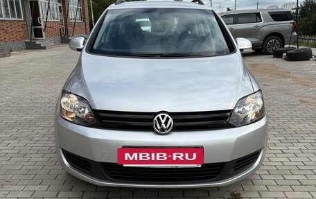 Volkswagen Golf Plus II, 2013 год, 950 000 рублей, 2 фотография