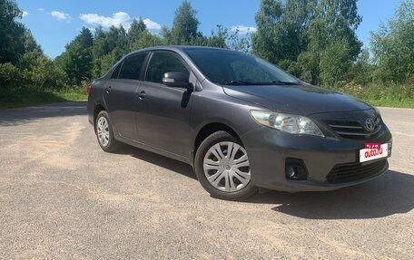 Toyota Corolla, 2011 год, 880 000 рублей, 3 фотография