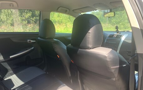 Toyota Corolla, 2011 год, 880 000 рублей, 17 фотография
