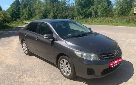 Toyota Corolla, 2011 год, 880 000 рублей, 26 фотография