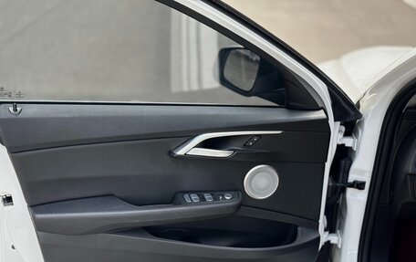 BMW 1 серия, 2022 год, 2 430 000 рублей, 13 фотография