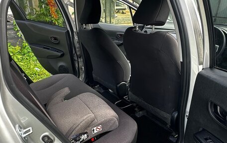 Toyota Vitz, 2013 год, 920 000 рублей, 14 фотография