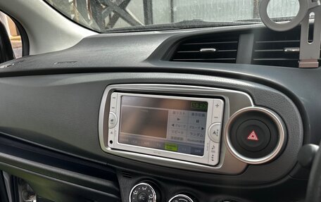 Toyota Vitz, 2013 год, 920 000 рублей, 19 фотография