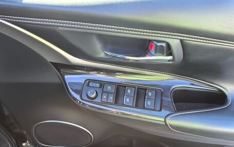 Toyota Harrier, 2019 год, 3 500 000 рублей, 23 фотография