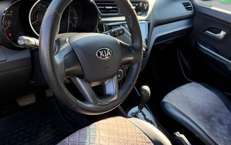 KIA Rio III рестайлинг, 2013 год, 750 000 рублей, 12 фотография