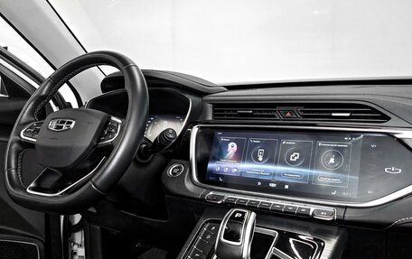 Geely Atlas, 2023 год, 1 790 000 рублей, 10 фотография