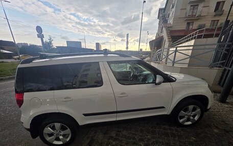 Skoda Yeti I рестайлинг, 2015 год, 1 125 000 рублей, 8 фотография