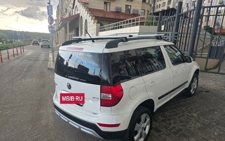 Skoda Yeti I рестайлинг, 2015 год, 1 125 000 рублей, 12 фотография