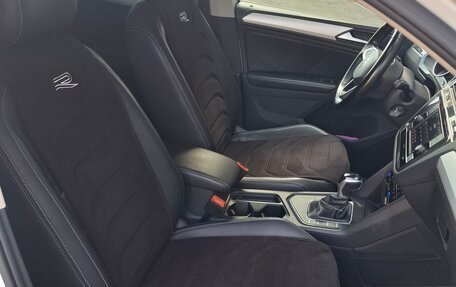 Volkswagen Tiguan II, 2021 год, 2 750 000 рублей, 12 фотография