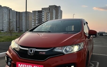 Honda Fit III, 2016 год, 1 300 000 рублей, 2 фотография