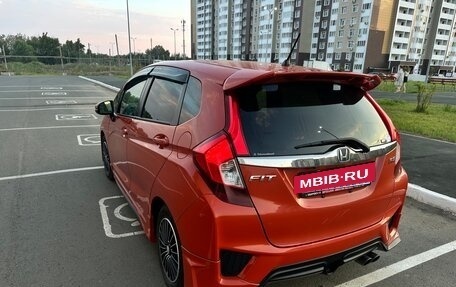 Honda Fit III, 2016 год, 1 300 000 рублей, 5 фотография
