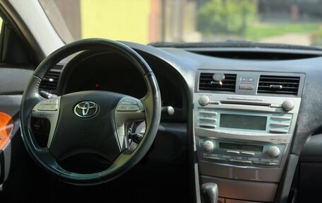 Toyota Camry, 2008 год, 1 180 000 рублей, 7 фотография
