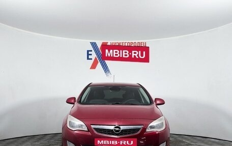 Opel Astra J, 2011 год, 629 000 рублей, 2 фотография