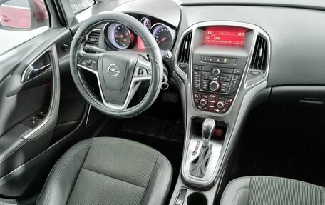 Opel Astra J, 2011 год, 629 000 рублей, 19 фотография