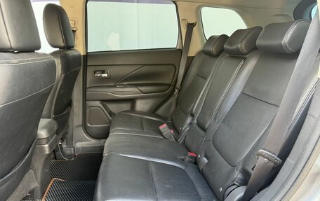 Mitsubishi Outlander III рестайлинг 3, 2012 год, 1 270 000 рублей, 11 фотография