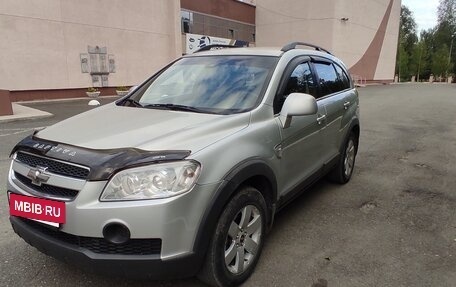 Chevrolet Captiva I, 2010 год, 950 000 рублей, 6 фотография