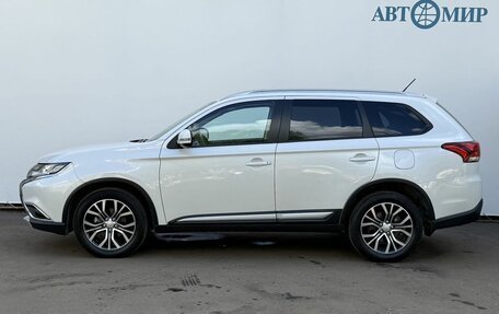 Mitsubishi Outlander III рестайлинг 3, 2015 год, 2 300 000 рублей, 8 фотография