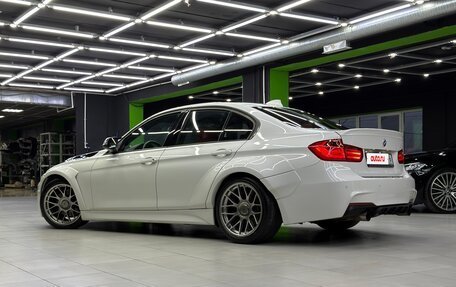 BMW 3 серия, 2011 год, 1 450 000 рублей, 4 фотография