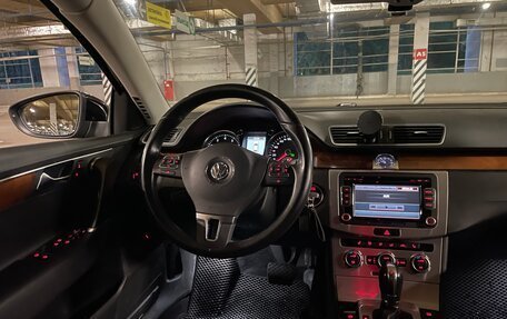 Volkswagen Passat B7, 2012 год, 1 070 000 рублей, 18 фотография