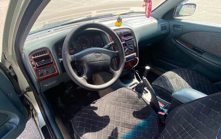 Toyota Avensis III рестайлинг, 1998 год, 250 000 рублей, 15 фотография