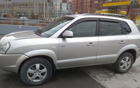 Hyundai Tucson III, 2006 год, 715 000 рублей, 1 фотография