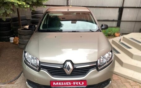 Renault Logan II, 2015 год, 960 000 рублей, 1 фотография