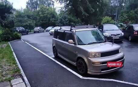 Toyota bB I рестайлинг, 2000 год, 400 000 рублей, 2 фотография