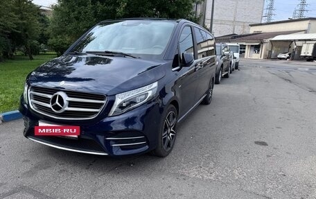 Mercedes-Benz V-Класс, 2016 год, 8 400 000 рублей, 3 фотография