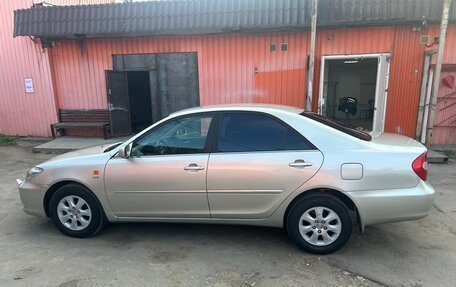 Toyota Camry V40, 2004 год, 900 000 рублей, 2 фотография