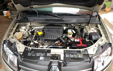 Renault Logan II, 2015 год, 960 000 рублей, 7 фотография