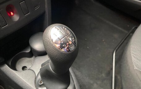 Renault Logan II, 2015 год, 960 000 рублей, 14 фотография