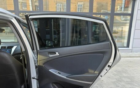 Hyundai Solaris II рестайлинг, 2015 год, 875 000 рублей, 17 фотография