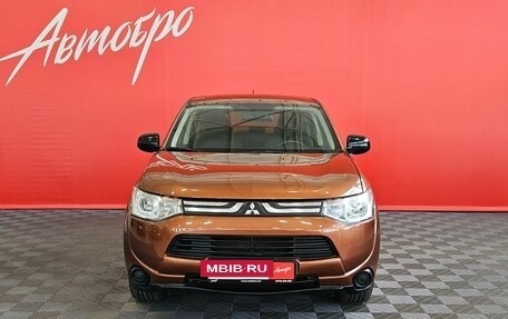 Mitsubishi Outlander III рестайлинг 3, 2012 год, 1 235 000 рублей, 8 фотография