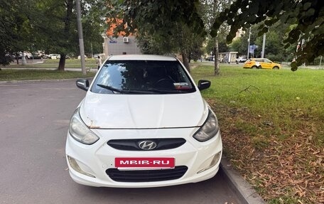 Hyundai Solaris II рестайлинг, 2012 год, 480 000 рублей, 2 фотография