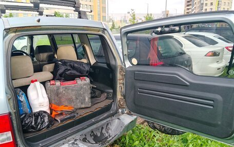 Mitsubishi Pajero iO, 2002 год, 450 000 рублей, 11 фотография