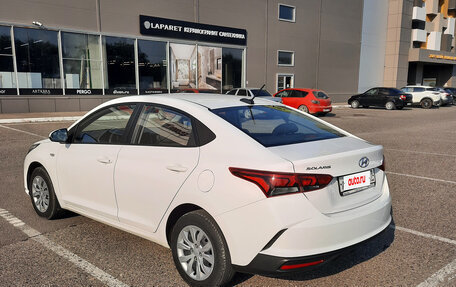 Hyundai Solaris II рестайлинг, 2021 год, 1 580 000 рублей, 6 фотография