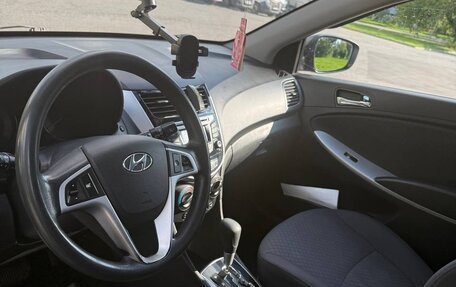 Hyundai Solaris II рестайлинг, 2012 год, 749 000 рублей, 10 фотография