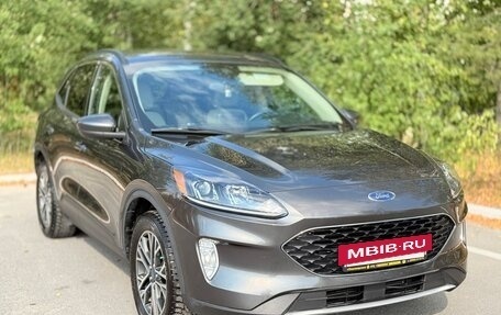 Ford Escape, 2020 год, 2 190 000 рублей, 4 фотография