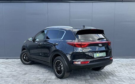 KIA Sportage IV рестайлинг, 2018 год, 1 945 000 рублей, 6 фотография