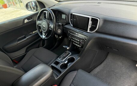 KIA Sportage IV рестайлинг, 2018 год, 1 945 000 рублей, 13 фотография