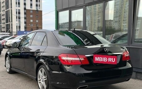 Mercedes-Benz E-Класс, 2011 год, 1 099 000 рублей, 7 фотография