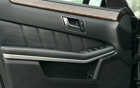 Mercedes-Benz E-Класс, 2011 год, 1 099 000 рублей, 12 фотография