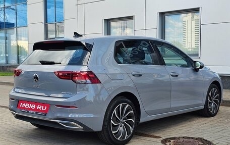 Volkswagen Golf VIII, 2022 год, 2 600 000 рублей, 12 фотография