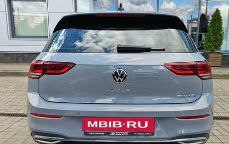 Volkswagen Golf VIII, 2022 год, 2 600 000 рублей, 13 фотография