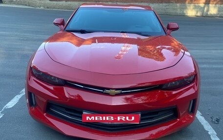 Chevrolet Camaro VI, 2017 год, 2 350 000 рублей, 1 фотография