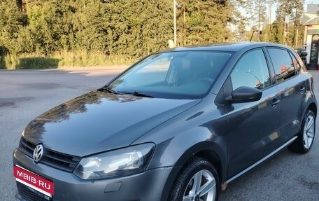Volkswagen Polo VI (EU Market), 2012 год, 589 000 рублей, 1 фотография