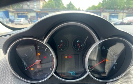 Chevrolet Cruze II, 2014 год, 500 000 рублей, 10 фотография