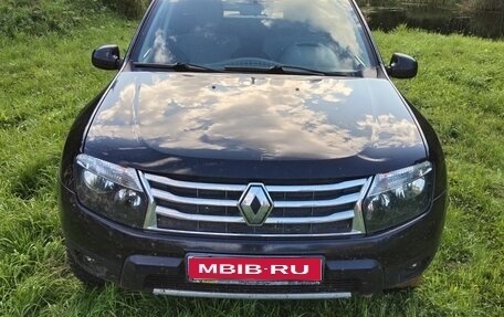 Renault Duster I рестайлинг, 2013 год, 875 000 рублей, 1 фотография