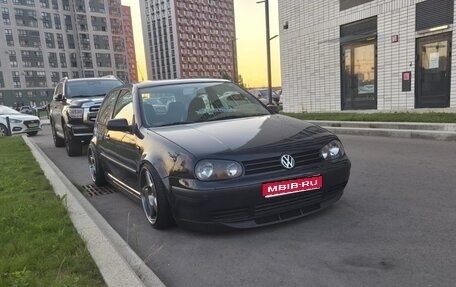 Volkswagen Golf IV, 2000 год, 400 000 рублей, 1 фотография