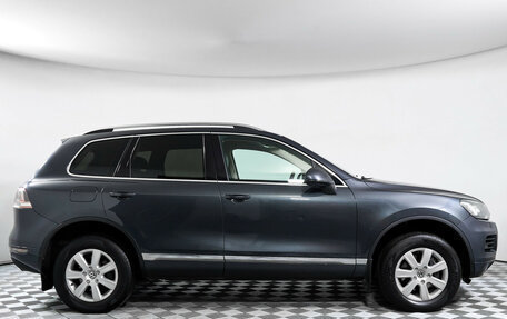 Volkswagen Touareg III, 2011 год, 1 695 000 рублей, 5 фотография